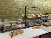 SureStay Plus by Best Western Alamogordo White Sands - breakfast