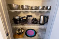 Downtown Camarillo*3 Resort like Pools*3 Fitness Ctrs*EVChargers*Gated*SelfChkIn