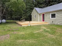 Amazing Lake Superior View from Ridge Road w/2 Car Heated Garage, Pet Friendly