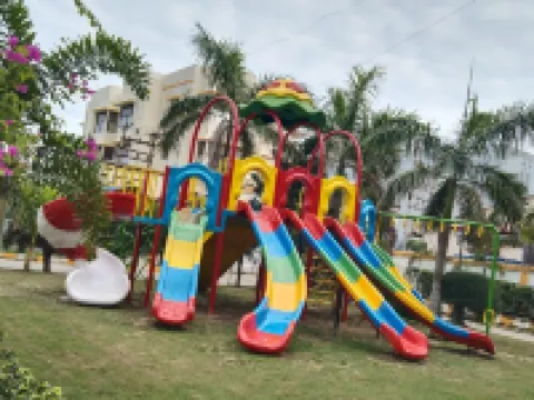 Viceroy Beach and Spa Resort โรงแรมในมณฑรมุณี