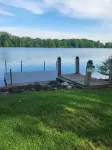 Quaint cozy cottage nestled on the quiet shores of Pigeon Lake in Howe