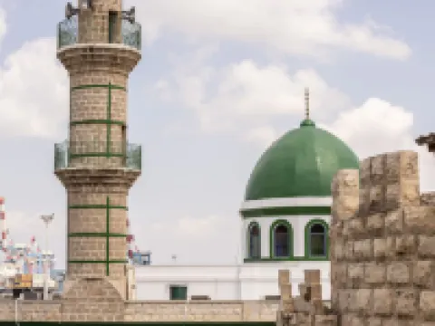 Old Charm & Modern Meets in Haifa with Shelter Hotéis em Haifa