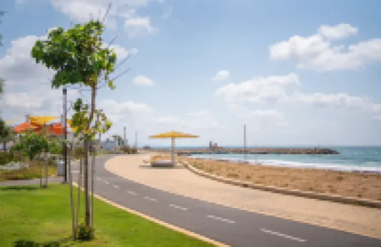 Tranquil Stay Near the Beach