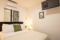 Bahai Gardens Serenity Apartment