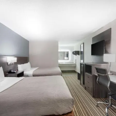 Downtown Inn & Studio Suites