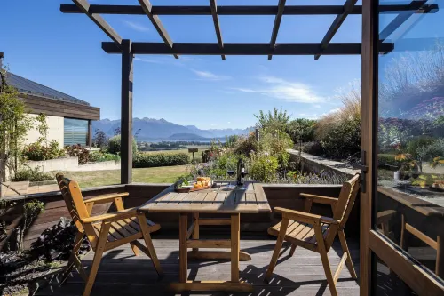 Cabot Lodge Các khách sạn ở Manapouri