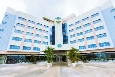 Lake Greenfield Hotel and Towers فنادق في 