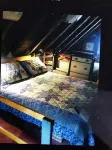 Charming Island Cabin with Breathtaking Coastal Waterfront--Immerse in Serenity