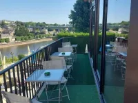 Hôtel la Tour des Anglais Hotéis em Mayenne