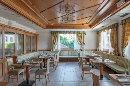 Beverly Alps Hotel & Spa