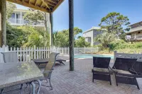 Walk to Ocean: Beach House w/ Pool in Port St Joe! - Pools