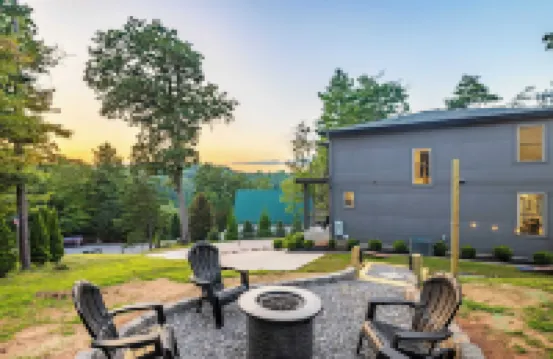 Hot Tub Fire Pit Mountain Views 10Min to Avl Modern Escape by Avanstay