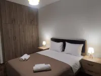 Elegant Modern Apartment in Heart of Marousi Hotels in Marousi