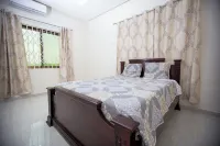 Luxurious and secured villa in Kasoa with free WiFi for a fabulous stay فنادق في کاسوا