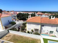 Casa das Rosas- Villa with garden, Charneca da Cotovia
