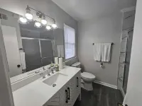 Cozy 1-bedroom condo in wonderful Alexandria with WiFi, AC, Free Parking