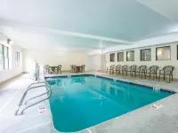 La Quinta Inn & Suites by Wyndham Snellville-Stone Mountain Hotels in Loganville