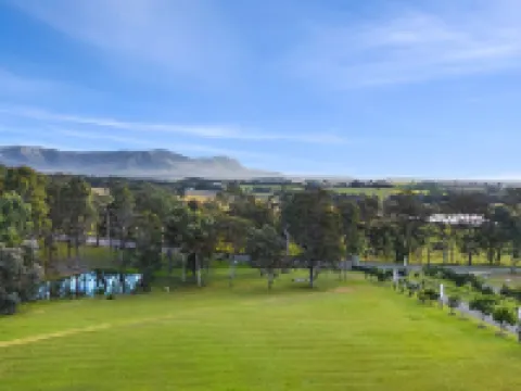 H Boutique Hotel Hotels in Pokolbin