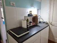 Relax close to city,a studio 10 mins from the beaches and Westfield shopping C. Hotels in Miranda