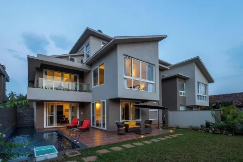 Tranquil villa with 4 bedrooms and WiFi, AC in Anjuna, North Goa