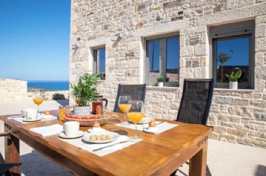 Villa Sofita Komos View