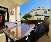 Sunset Luxury Retreat