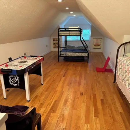 The Victorian @ Lake Cumberland - Beaver Creek, firepit, sleeps 18