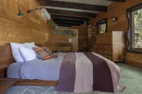 Luxury Family Compound 6 bedrooms in peaceful Topanga