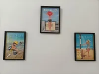 New duplex apartment, sea view with balcony in the center of town, private parking. 沙烏地阿拉伯拉永普拉日住宿飯店