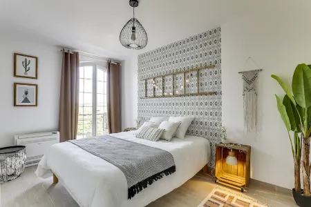 Lion King Suite - 4P near Disneyland Paris Отели в г. Купвре