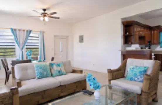 Azure at Bayview - Perfect for a guest or couple and near to Shoal Bay Beach!