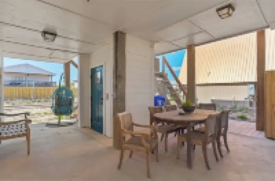 Surf City Shores / Ocean Views, Hot Tub & Beach Access