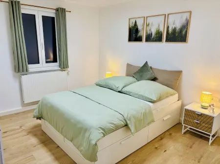 Black Forest apartment Tannenglück with large terrace, parking and WLAN