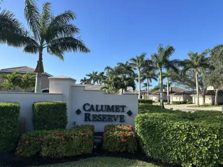 Welcome to Calumet Reserve, Lely Resort. Perfect for escaping the winter months.
