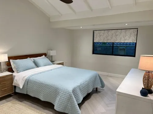 Charming 2-bedroom house in lovely Orange Bay Negril  with WiFi, AC