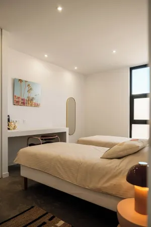 Villa Colette - 2 Bedrooms - Heated Pool