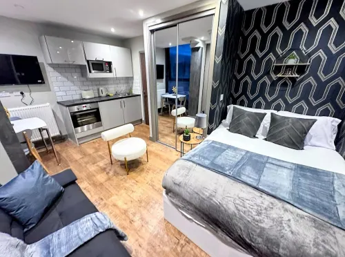 Luxury Studio in Maidstone Town Centre – Steps from Maidstone East!