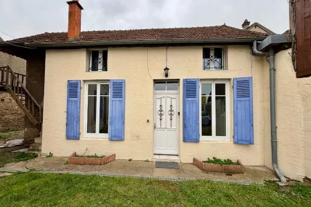 La maison de la Loire Отели в г. Невер