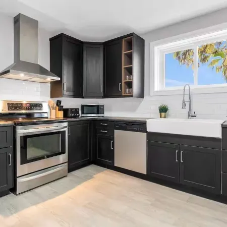 Spacious 3BDs - Close to Wineries, Brock & Falls!