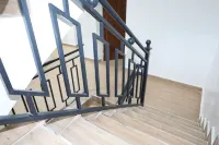 Elegant Villa Acacia - A whole new experience of comfort! Hotels in Central