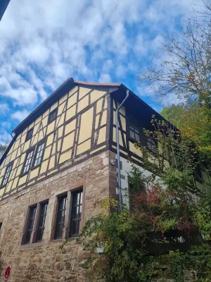 Large vacation apartment in a unique historic building - also for musicians Hotels in Hardegsen