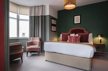 The White Star Tavern Отели в г. Нетли