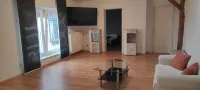 Cottbus City apartment with a view over the rooftops - for stair climbers - Wifi