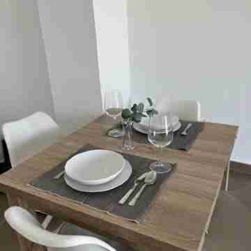 Central Málaga Apartment for 6 with Free HSWiFi & Parking, Steps from the Center Dining/Meeting Rooms