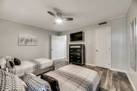25% OFF Luxury 2BD Skyline view Grand Prairie GP46A