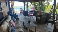 NEW LIST - Canoe 22 is a Cozy 3-bedroom cabin w/Hot Tub with Lake views.