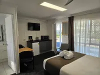 كليفلاند موتور إن فنادق في Coochiemudlo Island