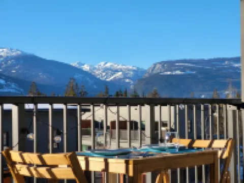 Cozy Sunset | Amazing views | Private hottub