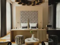 Hotel Blow Up Hall Hotels near Nowe Miasto