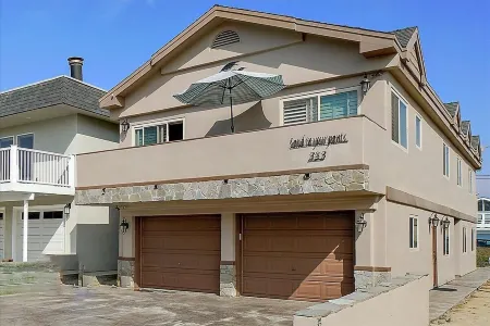 HOME AWAY FROM HOME BEACH HOUSE!!! Отели рядом с достопримечательностью «Писмо Стейт Бич»